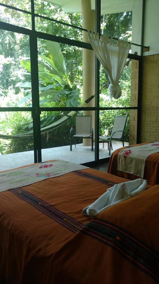 Canto De La Selva Jungle Lodge Selva Lacandona Chiapas Galaxia Extérieur photo